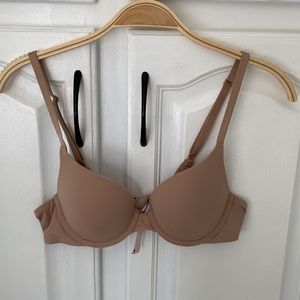 Victoria’s Secret Push-up Bra 34A